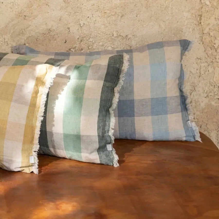 Coussin bleu à carreaux - modèle Kate Myosotis Coussin Dorsey