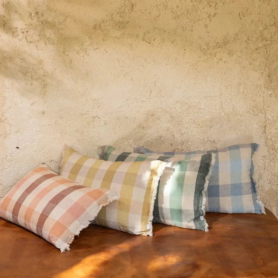 Coussin vert à carreaux - modèle Kate Coussin Dorsey