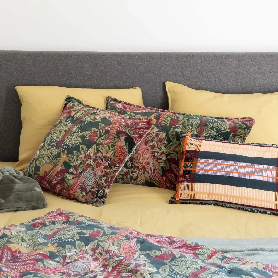 Coussin Brodé Kaël Multicolore Vivaraise