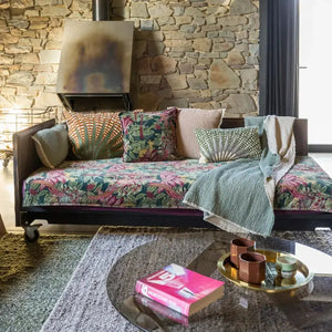 Coussin Imprimé Ewan Multicolore - Elégance exotique et douceur naturelle Vivaraise