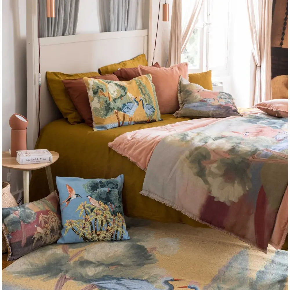Coussin brodé bleu multicolore Lola 45x45 cm