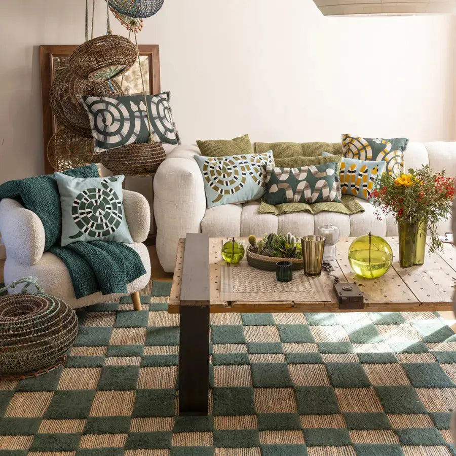 Coussin en lin imprimé Zeff Yoka Abysse motif graphique serpent Vivaraise