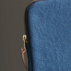 Housse Ordinateur Coton Bio Bleu - Iona Orage La Cerise sur le Gâteau