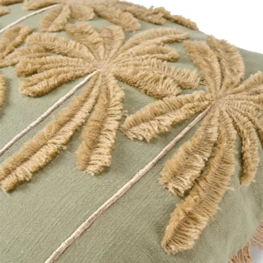 Détail du motif palmiers et texture coton de la housse de coussin Tropical Breeze   50x50