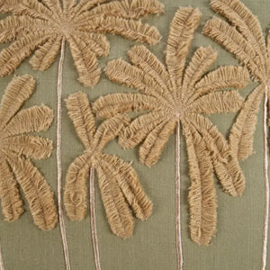 Housse de Coussin Vert Forêt - Tropical Breeze - 50x50 cm - Détail du motif palmiers - Bazar Bizar