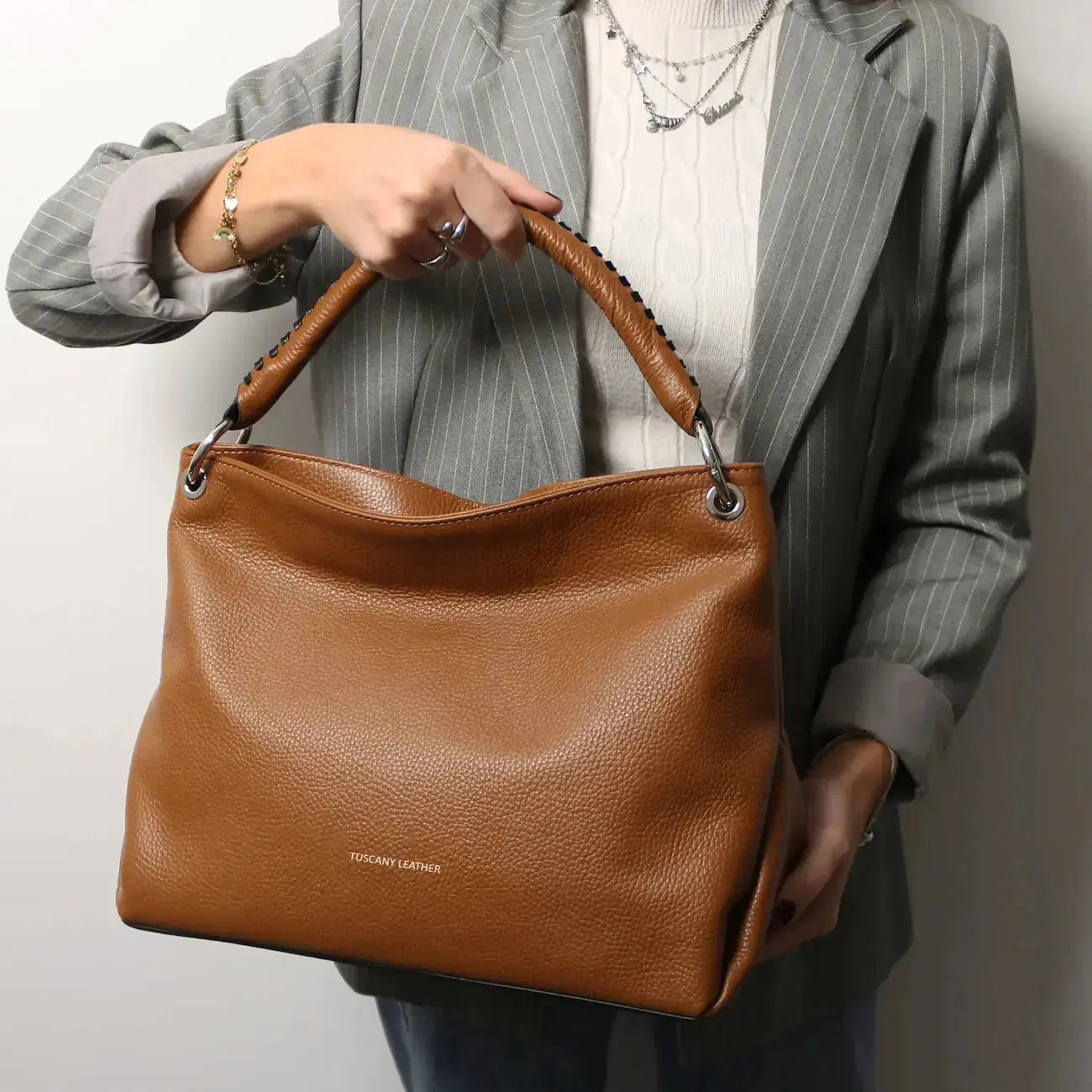 Sac Bandoulière en Cuir Souple - TL Bag TL142087 - Cognac - Tuscany Leather