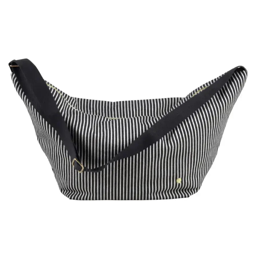 Sac demi-lune rayé noir et blanc Basile Caviar - 53x28x12 cm La Cerise sur le Gâteau
